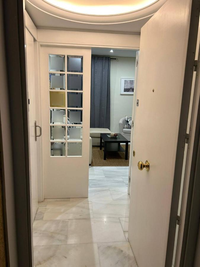 Apartamento Fibes-Congresos Parking Gratis Sevilla Buitenkant foto
